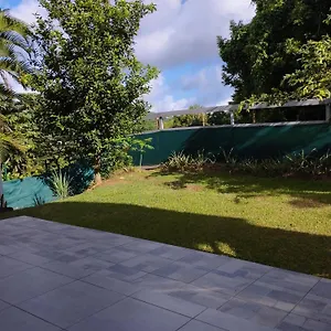 Situe A La Campagne Avec Appartement Le Robert